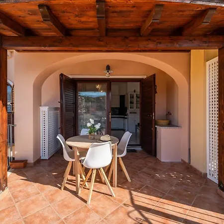 Simius Apartment *