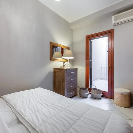 Simius Apartment *